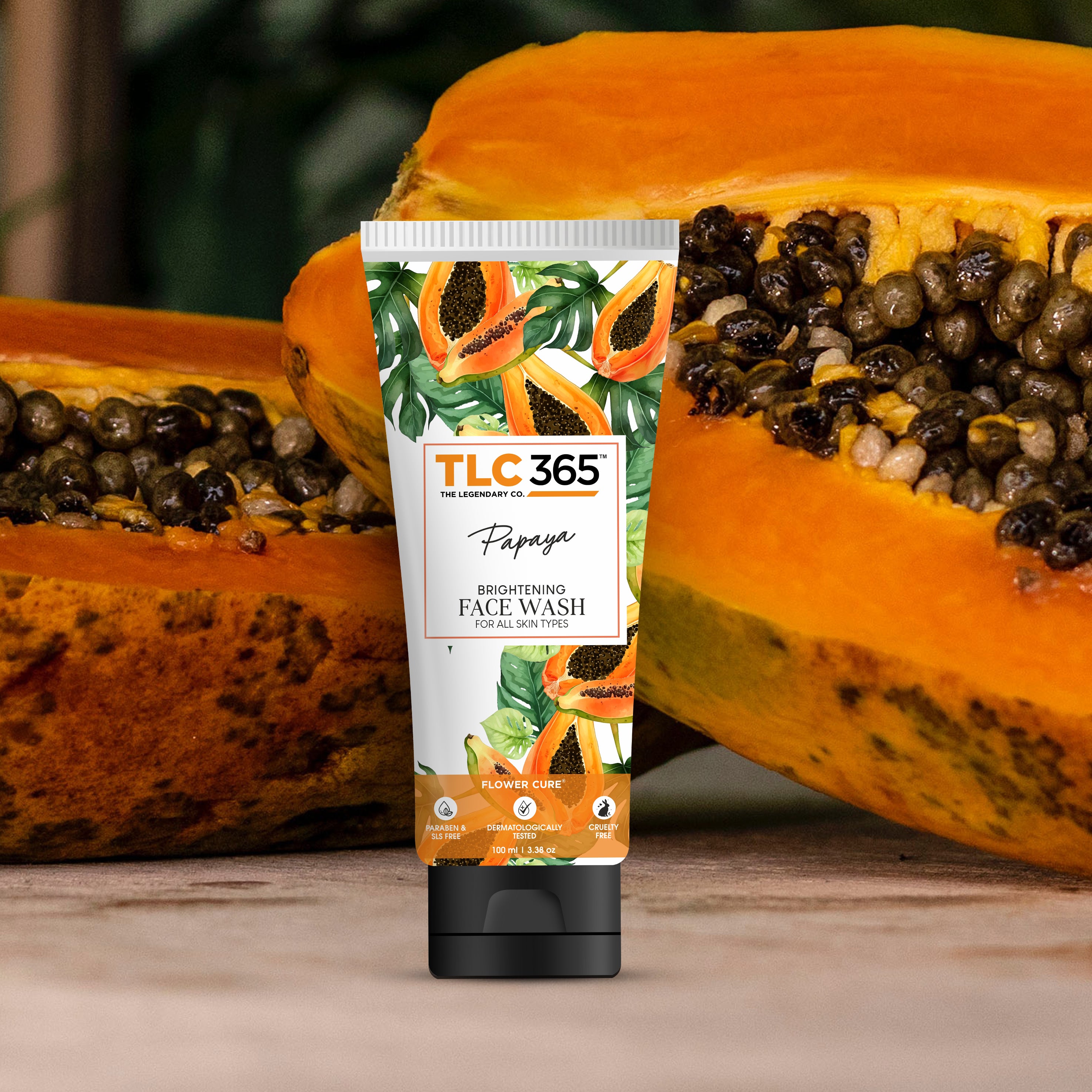 Papaya Brightening Face Wash with Vitamin E and Green Tea for Dark Spot Reduction